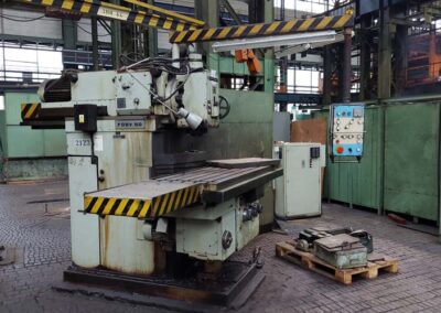 #05772 Milling Machine TOS FGSV 50 – video available ▶️