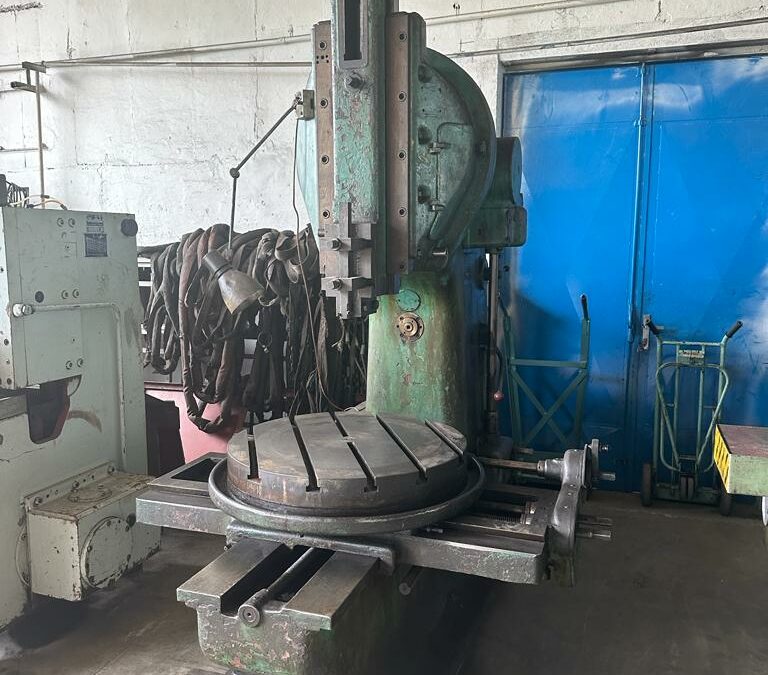 #05899 Slotting machine TOS ST350