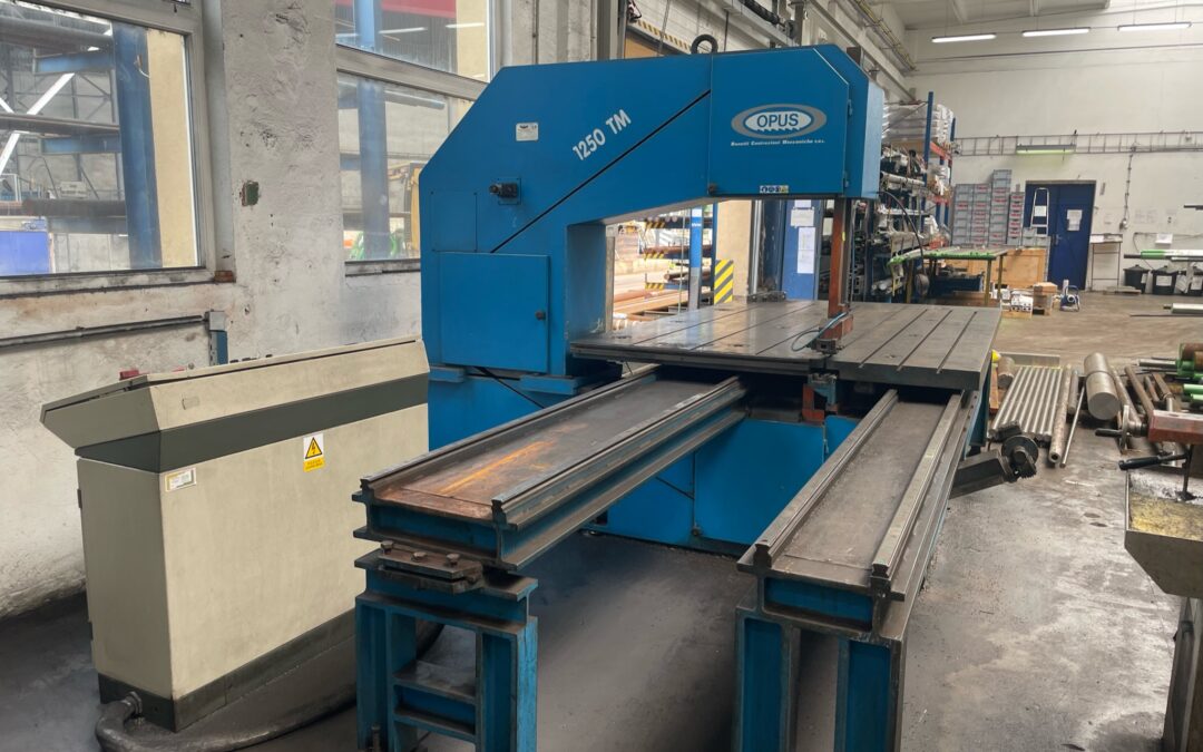 #05961 Vertical Saw OPUS 1250 M – Italy 2006