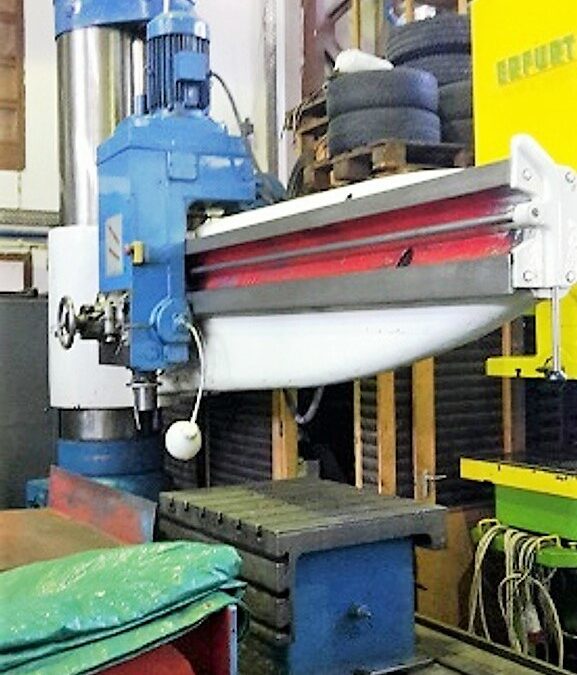 #05832 Drilling machine Czepel RFH 100/3000