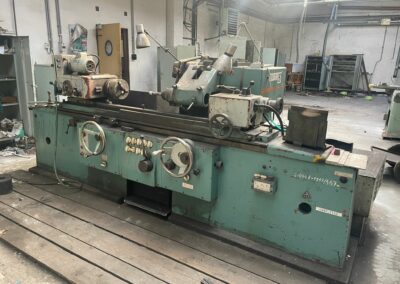 #05754 Universal cilindrical grinding machine TOS BHU32/1000