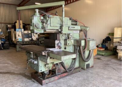 #05884 Milling Machine TOS FGSV 50