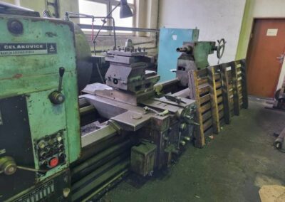 #05798 Lathe TOS SU125/3000
