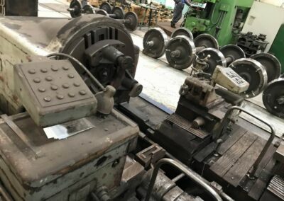 #05819 Rafamet wheel lathe UBB112/2