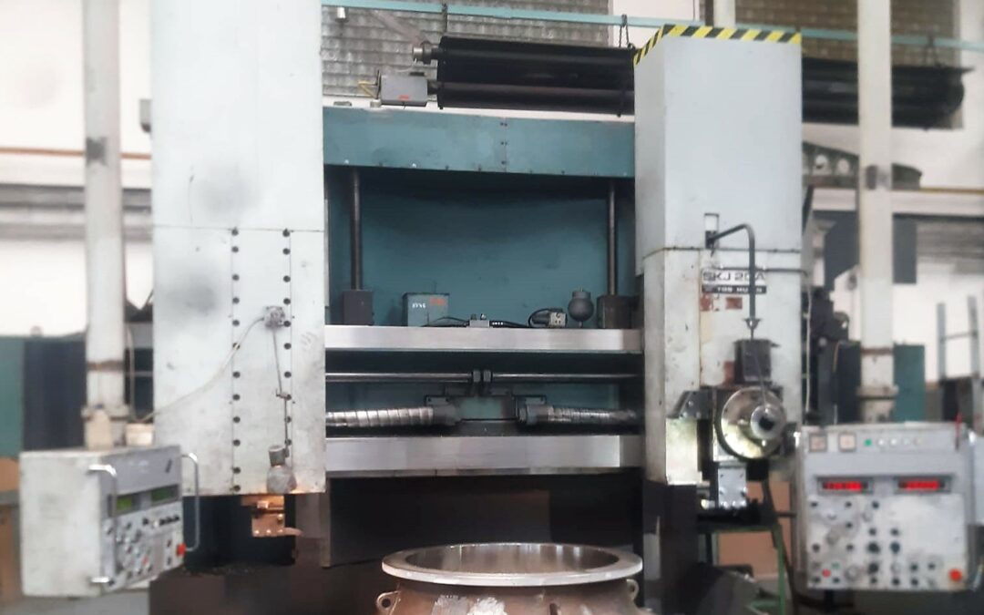 #05865 vertical lathe TOS SKJ20A