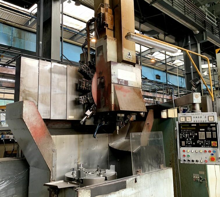 #05869 vertical lathe TOS SKIQ8BCNC with live spindle  – video available ▶️