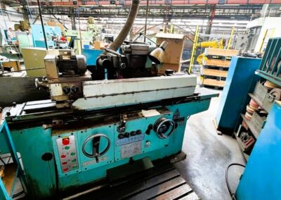 #06489 Universal Cylindrical Grinding Machine TOS BU 28 / 1000