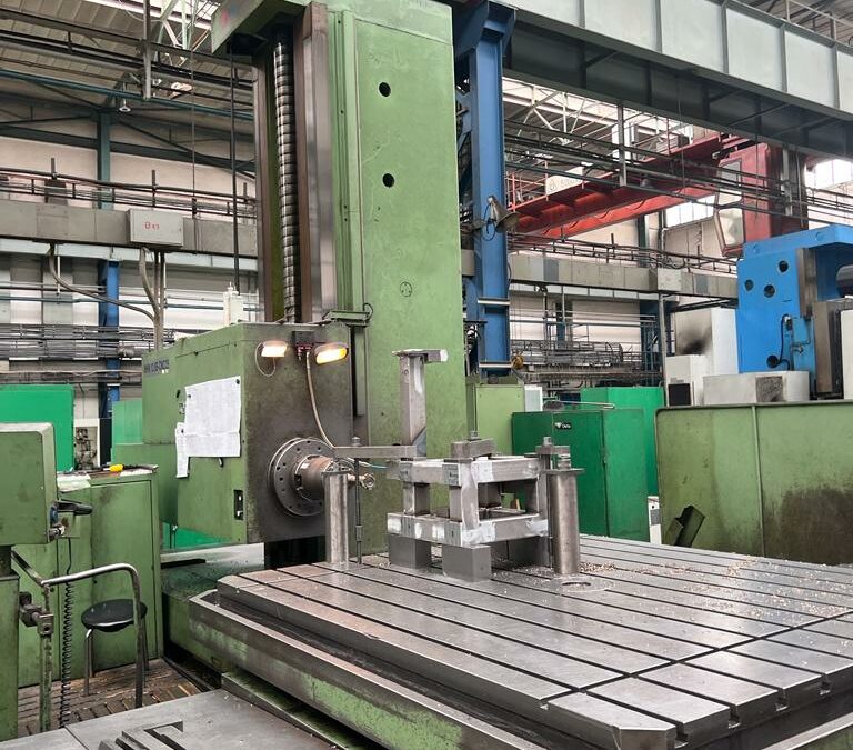 #05935 Horizontal Boring Machine TOS WHN 13.8 B CNC/25 – HEIDENHAIN 426M – 5 axis CNC, spindle speed 2500
