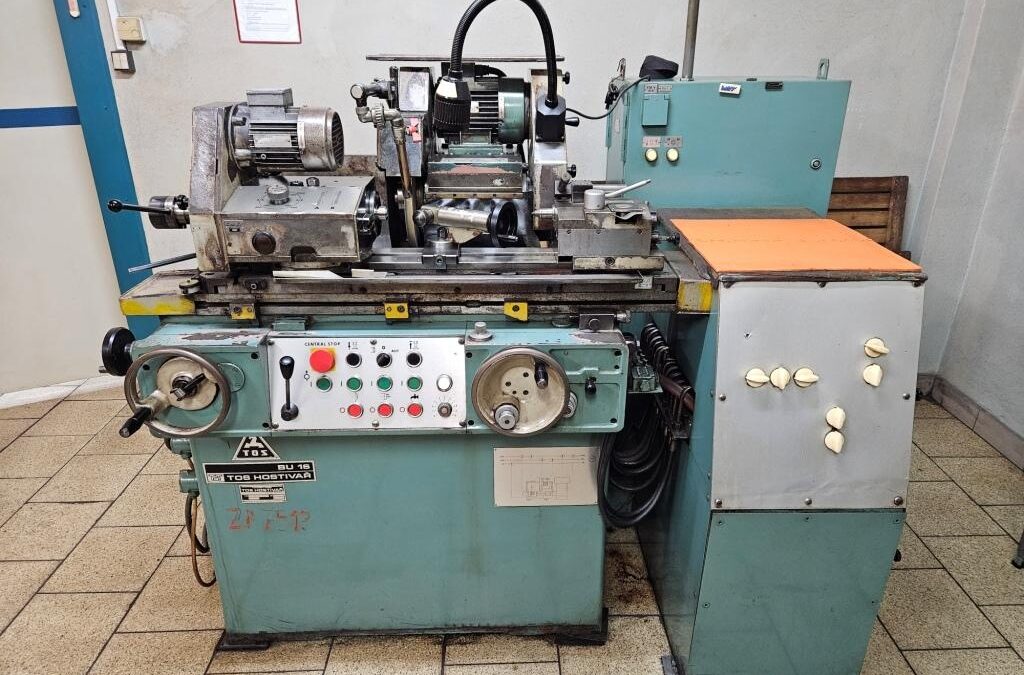 #06180 TOS Universal Cylindrical Grinder BU16 – video available ▶️