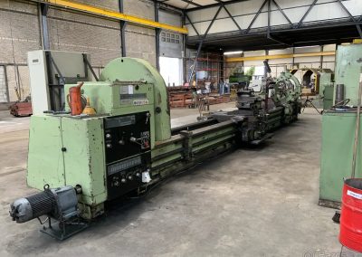 #06285 Horizontal lathe TOS SU125/8000