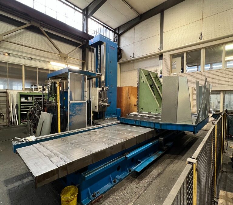#06467 Horizontal boring machine TOS WHN13CNC – 2001 HEIDENHAIN iTNC530,(X): 3500 mm,(Y): 2500 mm,(Z): 1250 mm,(W): 800 mm – video available ▶️